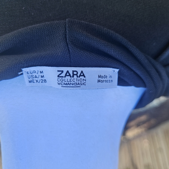 NEW Zara Sleeveless Black Bodysuit Size M Bodycon Minimalist Monochrome Tailored - Picture 6 of 11